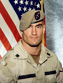 Picture of Pat Tillman in uniform