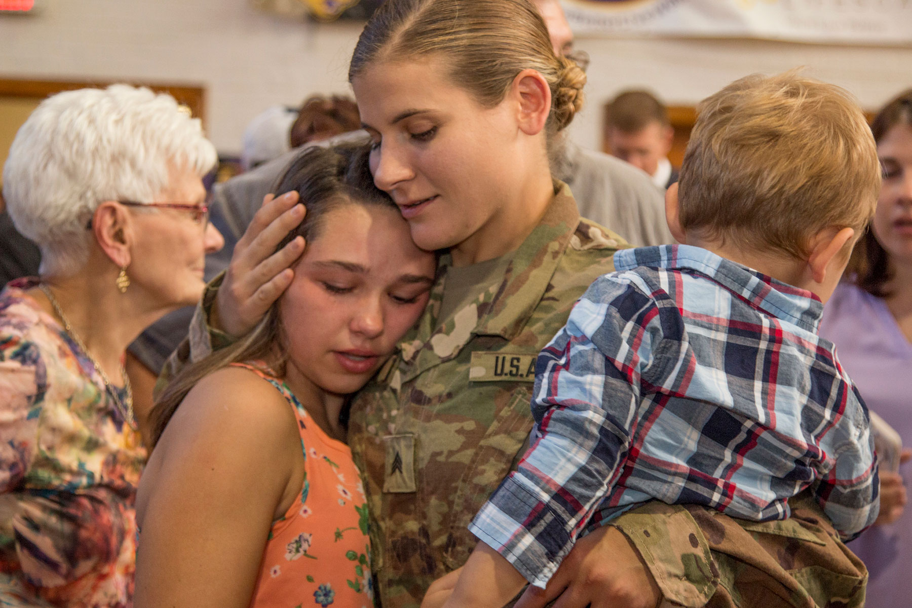 mother daughter hugging